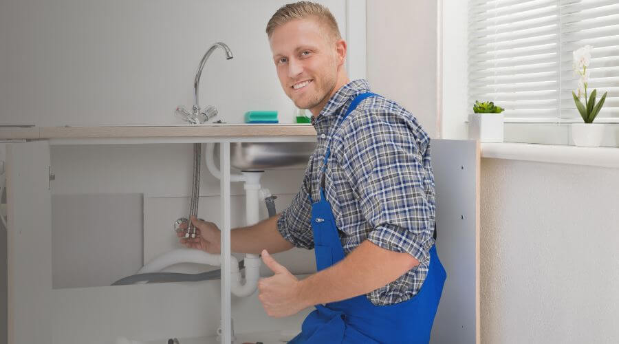 Expert burst pipe repair services in Watervliet, MI